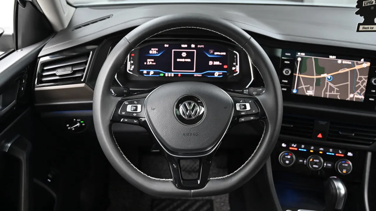 Volkswagen Jetta — miniaturë 13