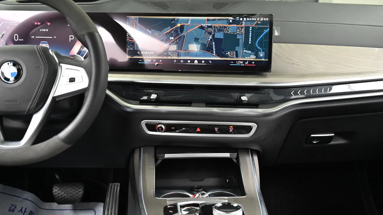 BMW X7 — miniaturë 14