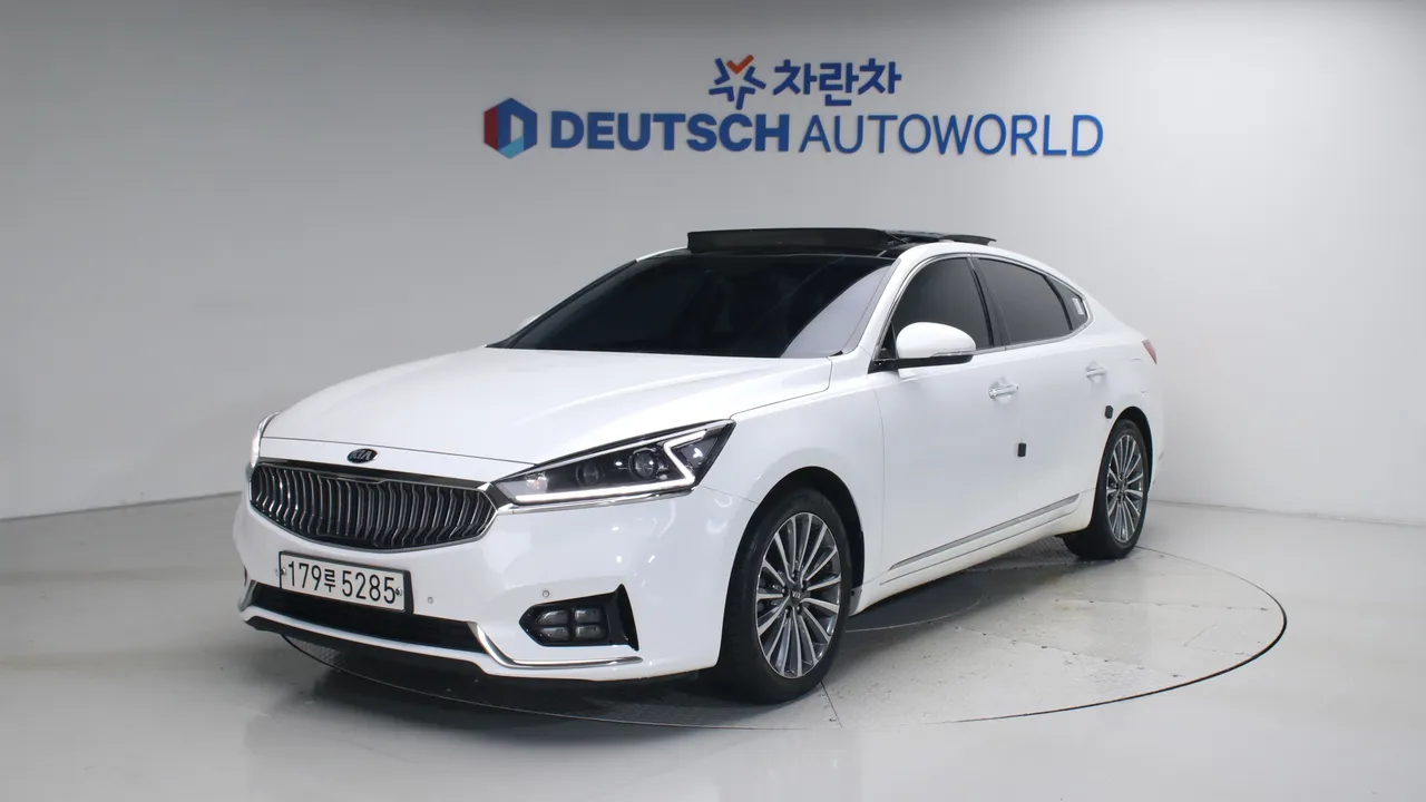 Kia K7 3.0 LPI 프레스티지 (렌터카) — foto 1