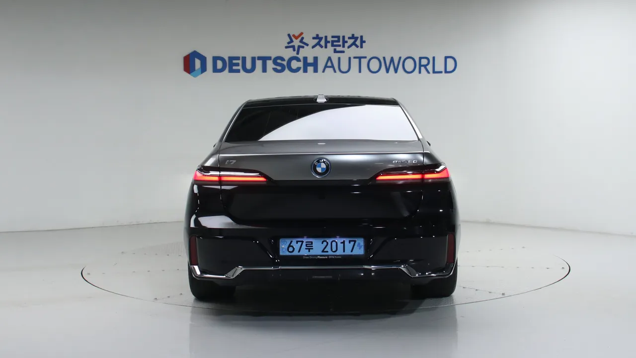 BMW i7 — miniaturë 22
