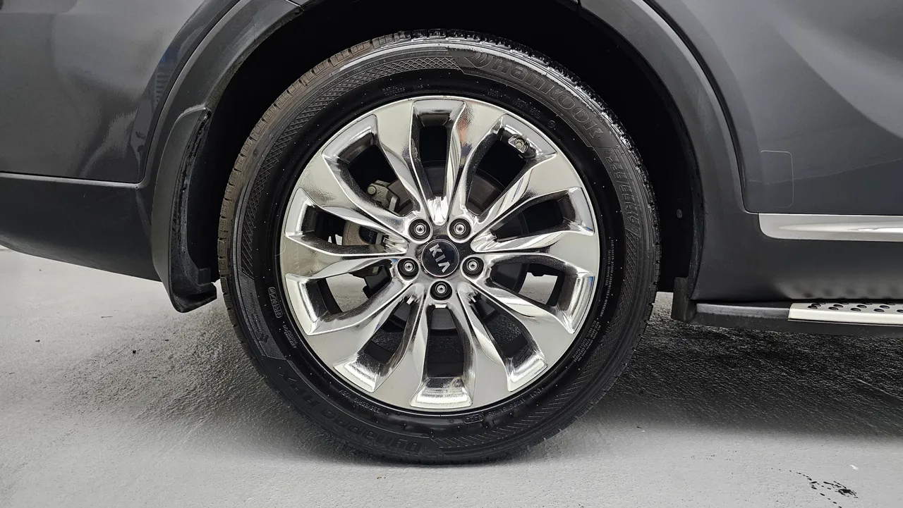Kia Sorento — miniaturë 5