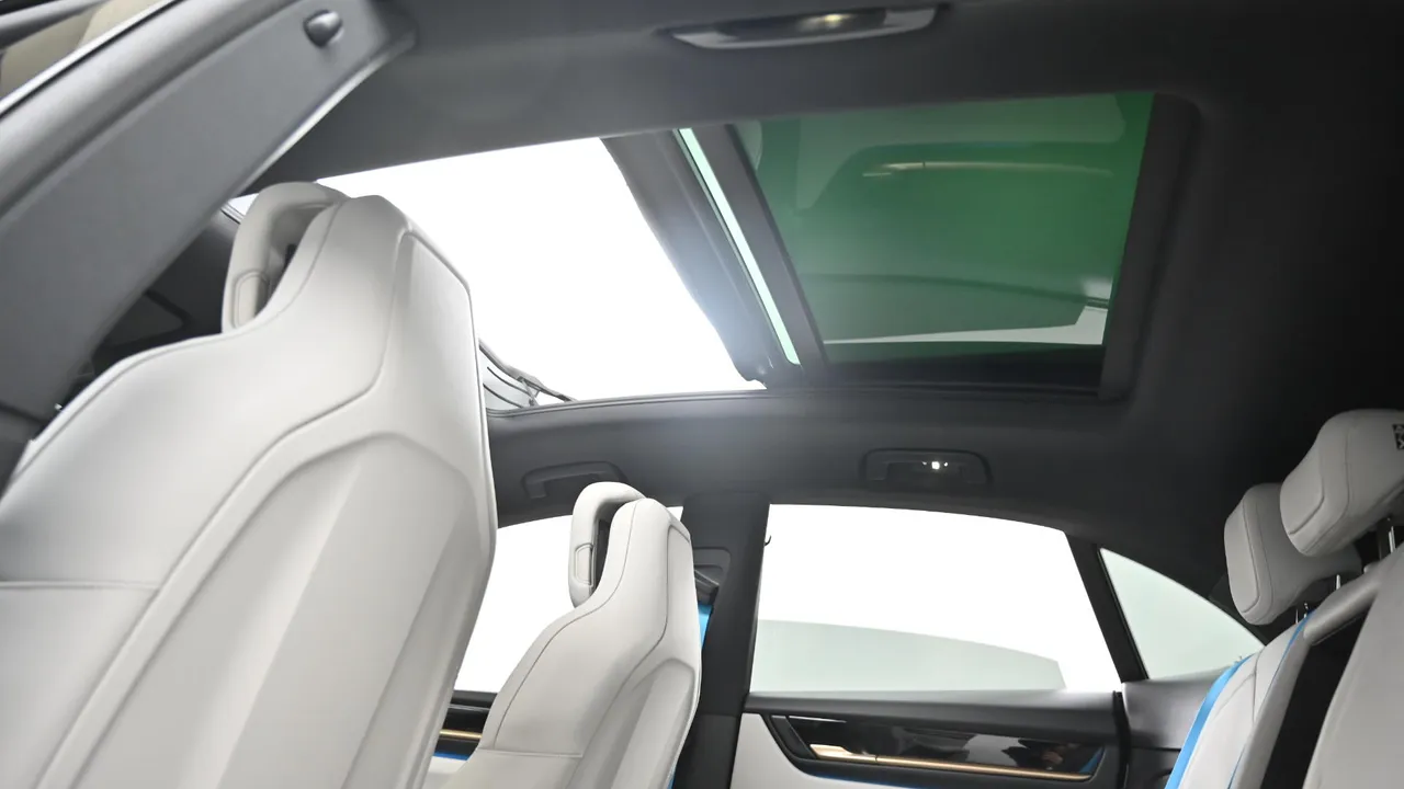 Porsche Macan — miniaturë 37