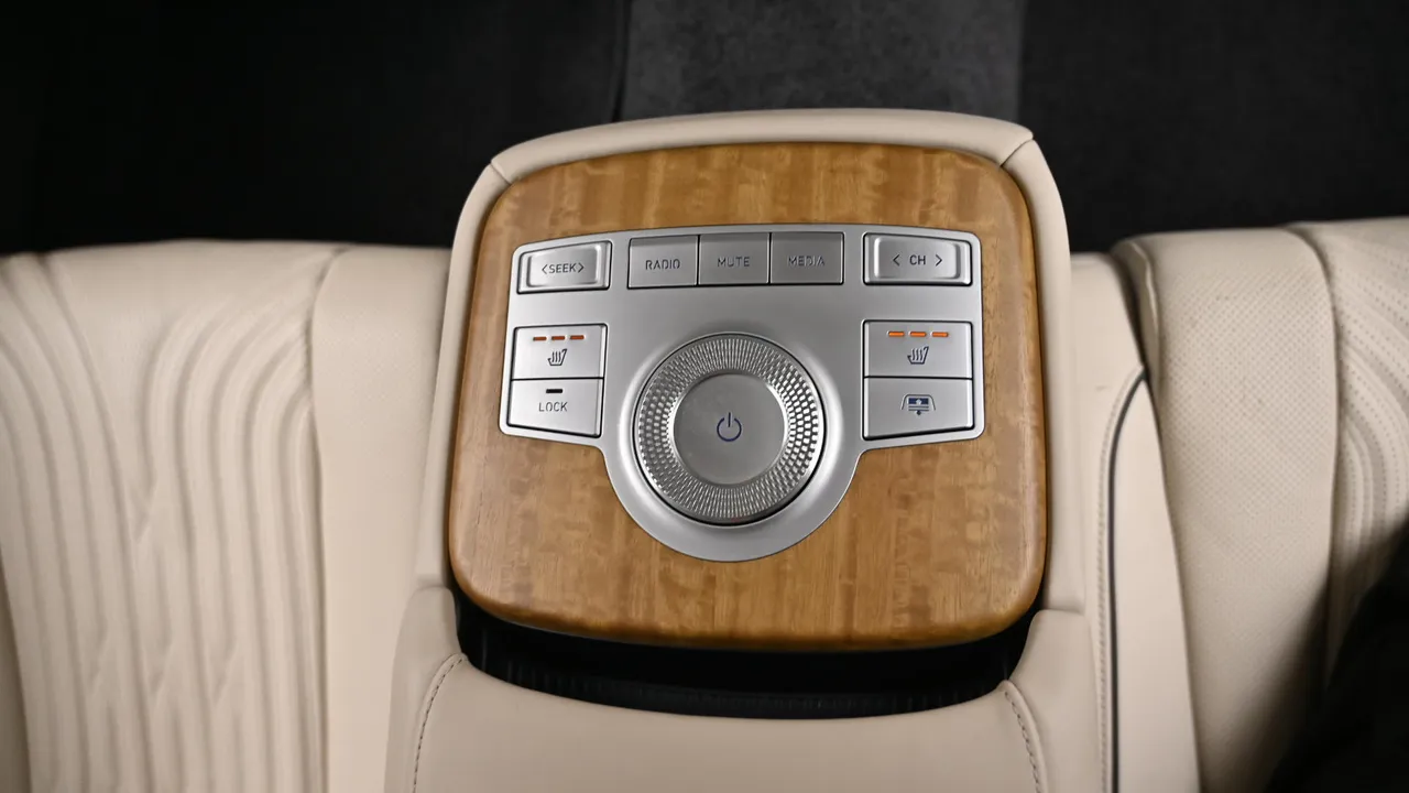 Genesis G80 — miniaturë 16