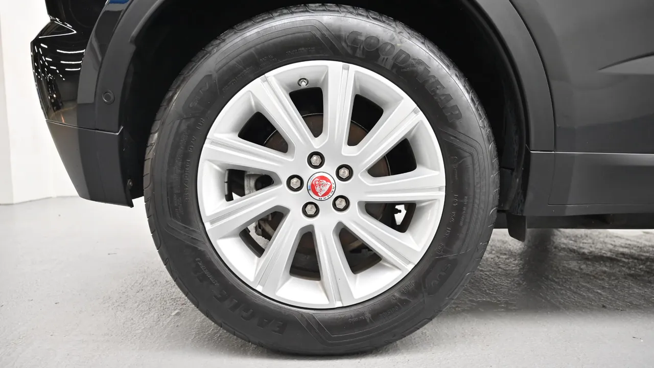 Jaguar E-Pace — miniaturë 5