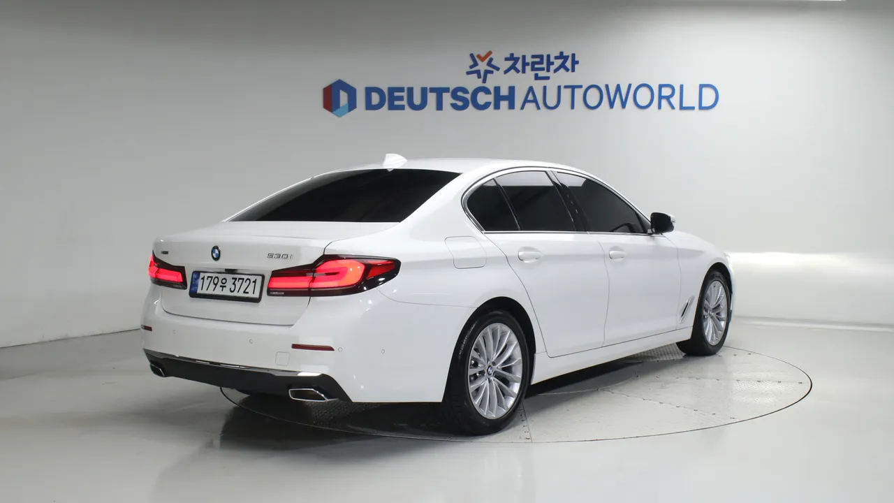 BMW 5er — miniaturë 2