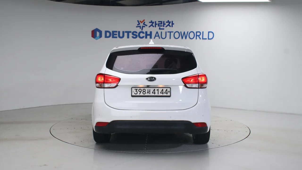 Kia Carens — miniaturë 4