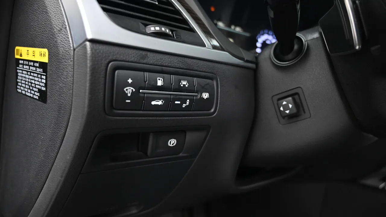 Genesis G80 — miniaturë 17