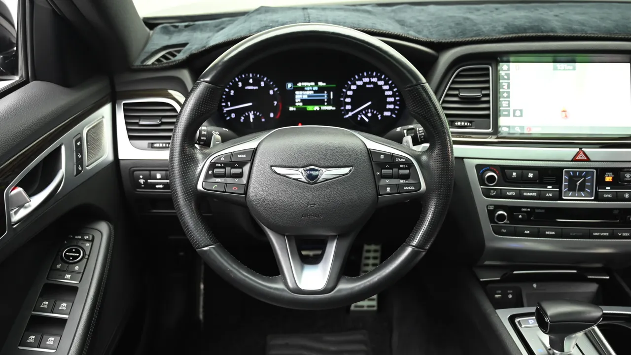 Genesis G80 — miniaturë 13