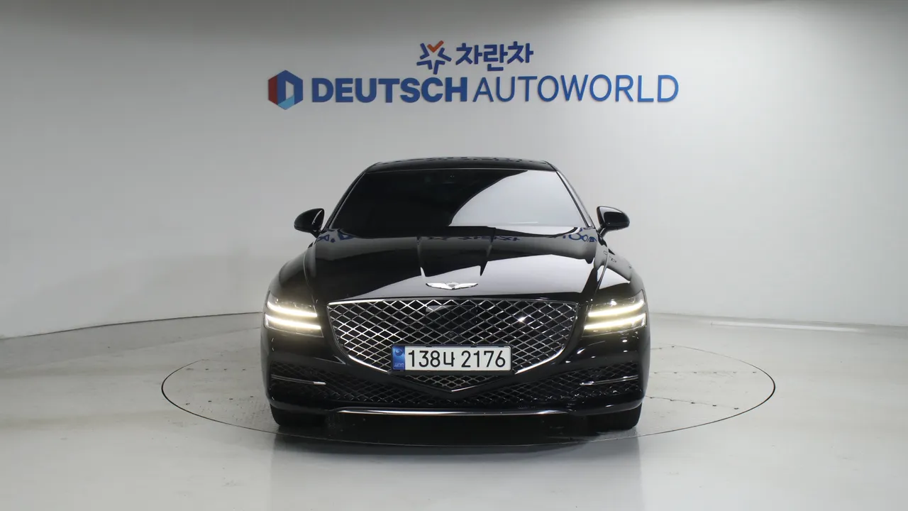 Genesis G80 — miniaturë 3