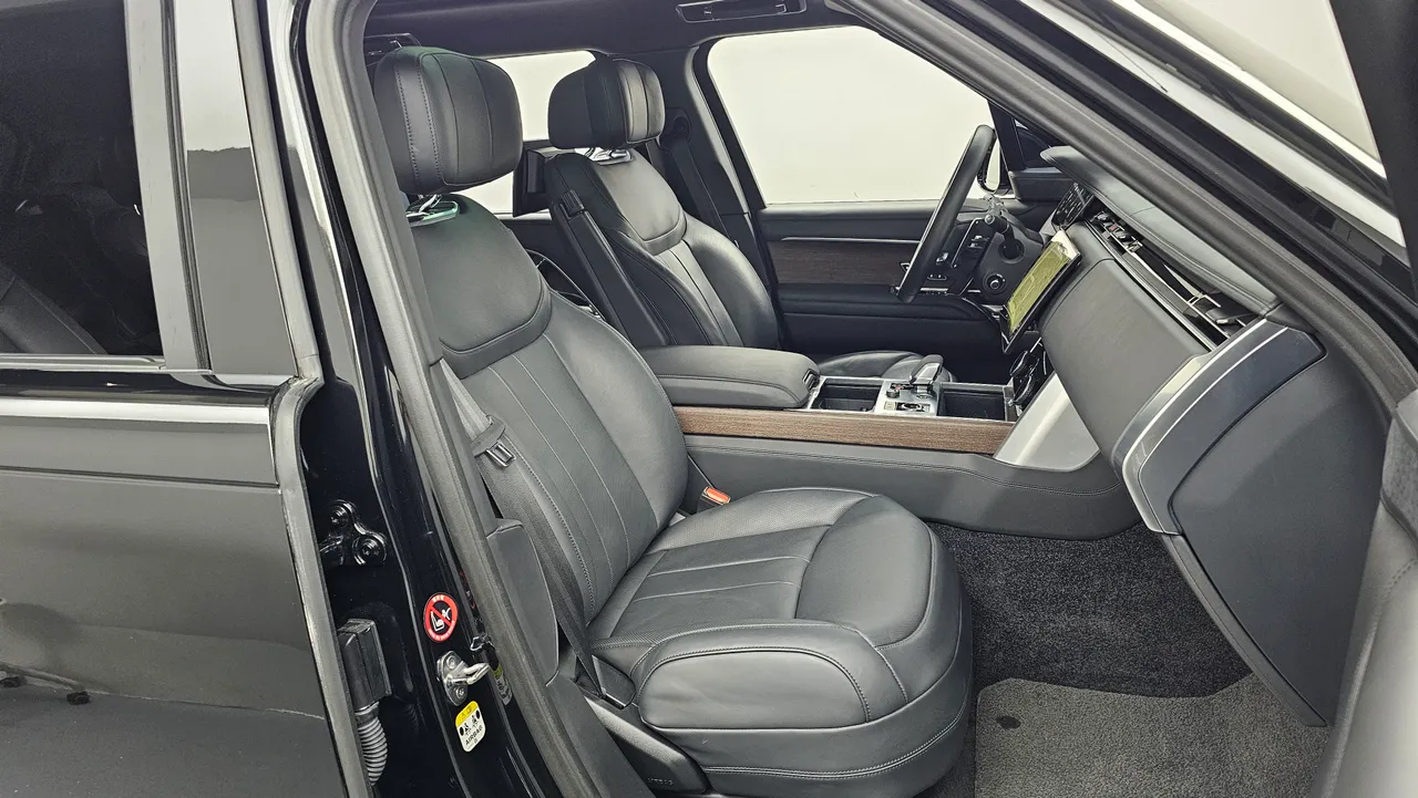Land Rover Range Rover — miniaturë 10