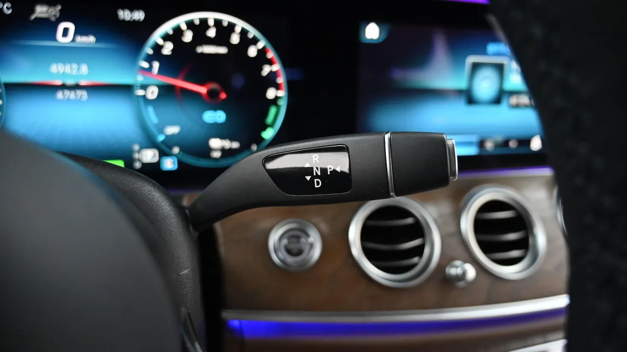 Mercedes-Benz E-klasse — miniaturë 9