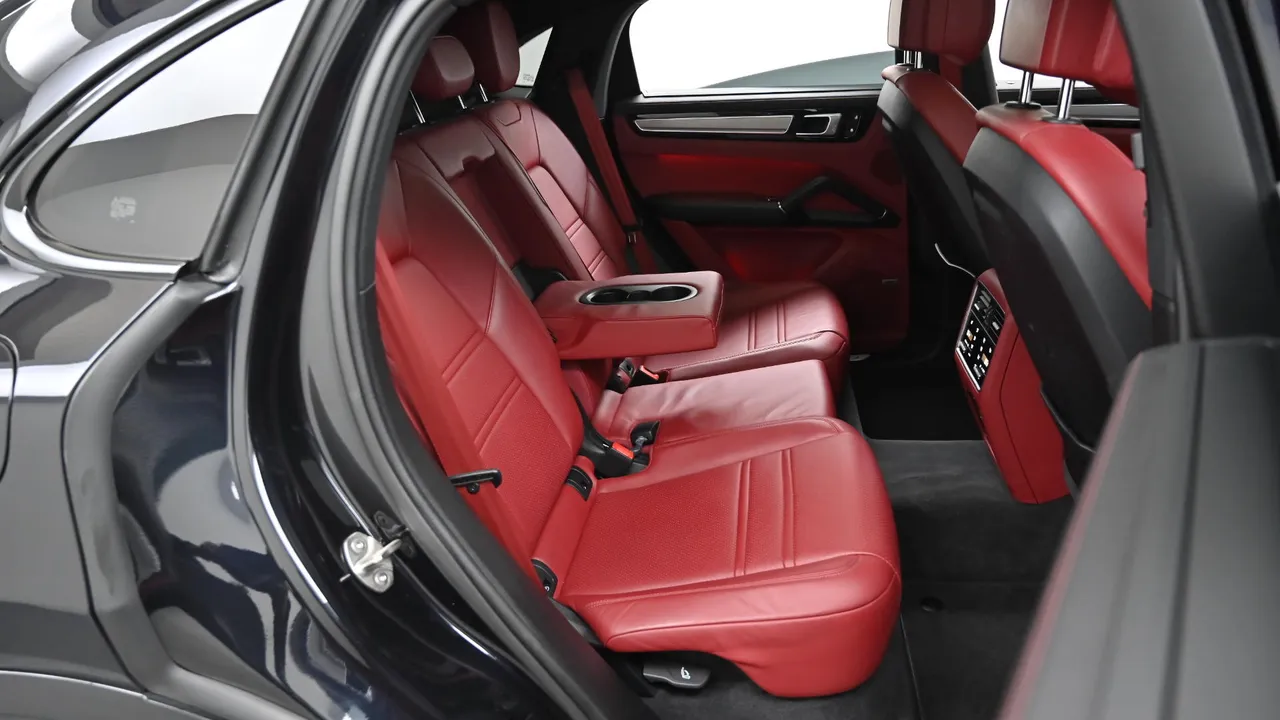 Porsche Cayenne — miniaturë 12