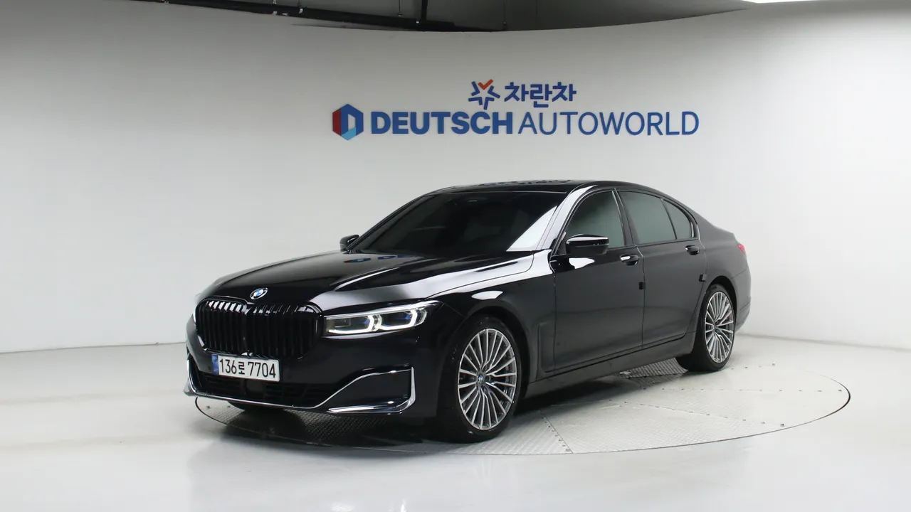 BMW 7er 740i 디자인 퓨어 엑셀런스 — foto 1