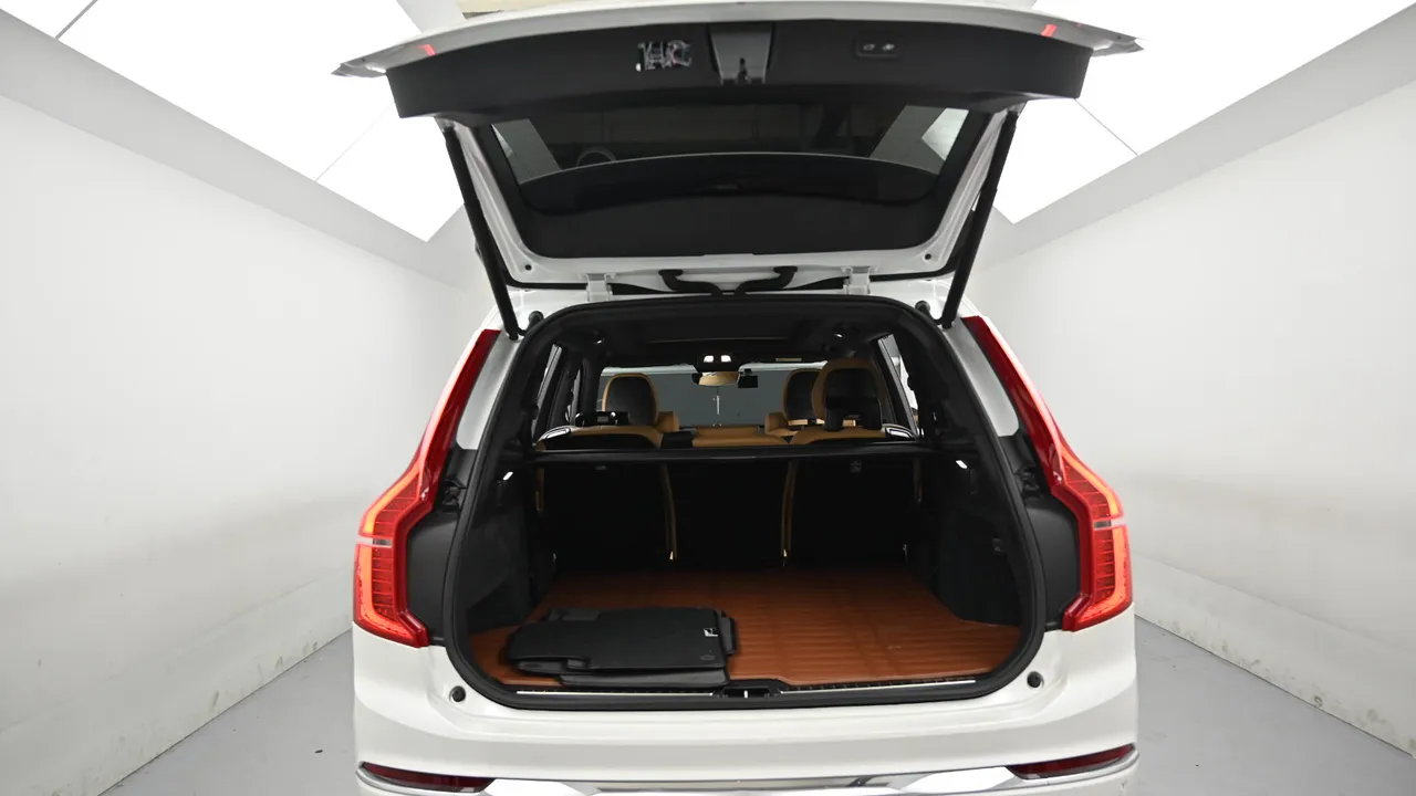 Volvo XC90 — miniaturë 19