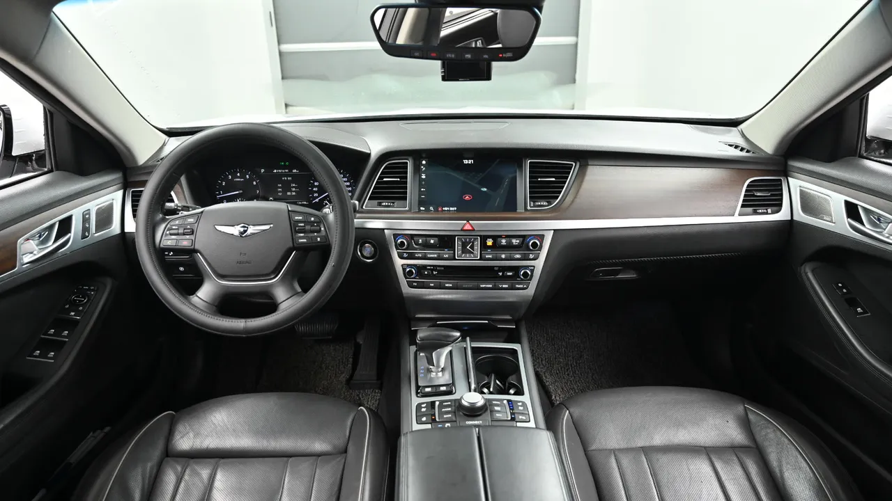 Genesis G80 — miniaturë 7