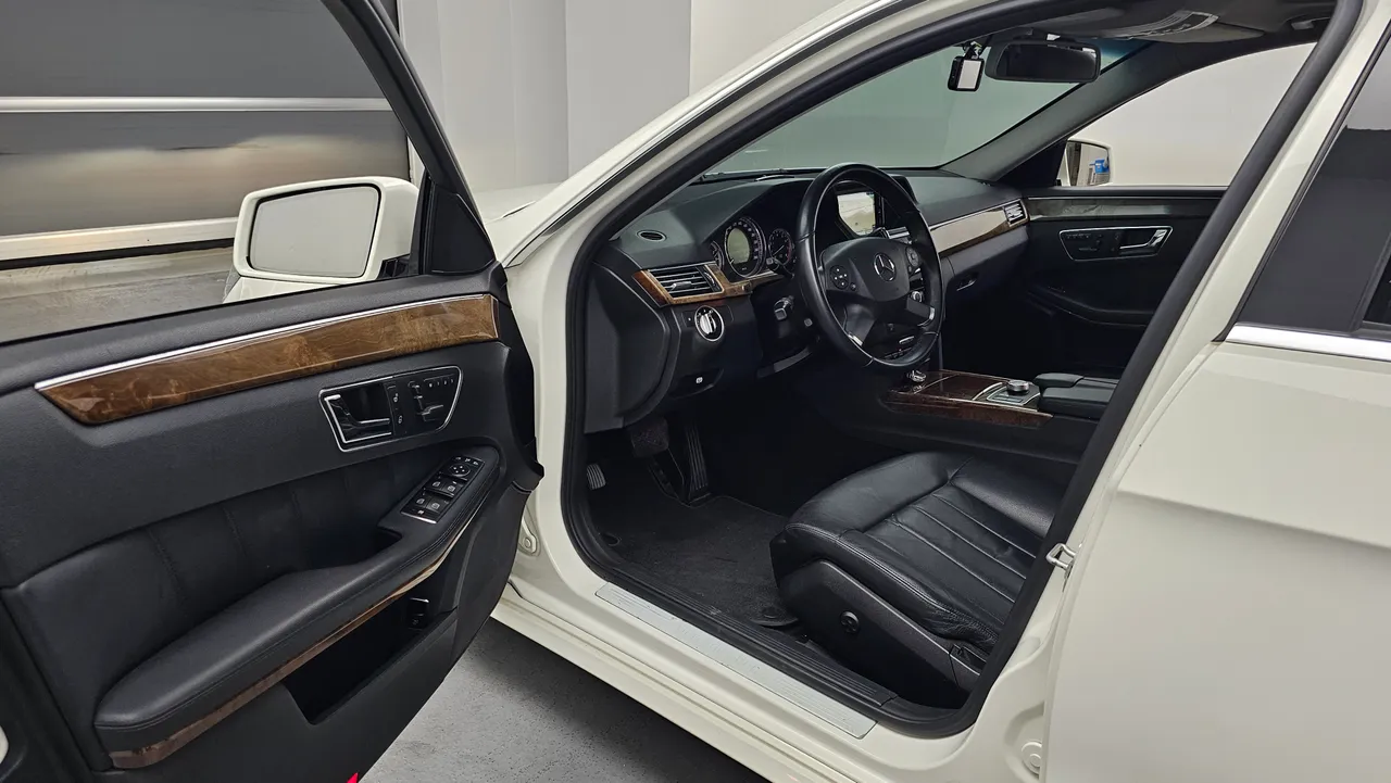 Mercedes-Benz E-klasse — miniaturë 11