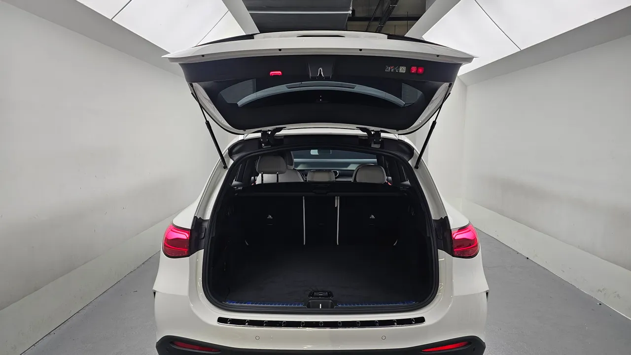 Mercedes-Benz GLC — miniaturë 19
