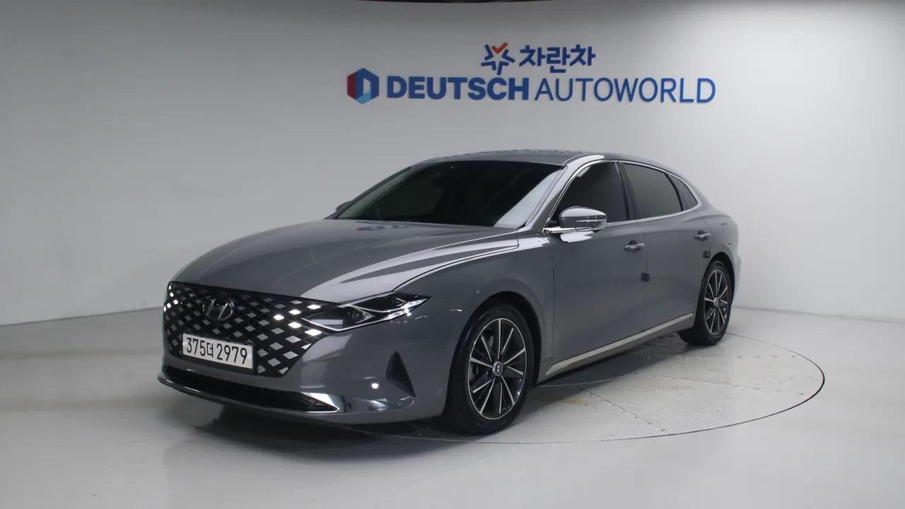 Hyundai Grandeur 2.5 익스클루시브 — foto 1