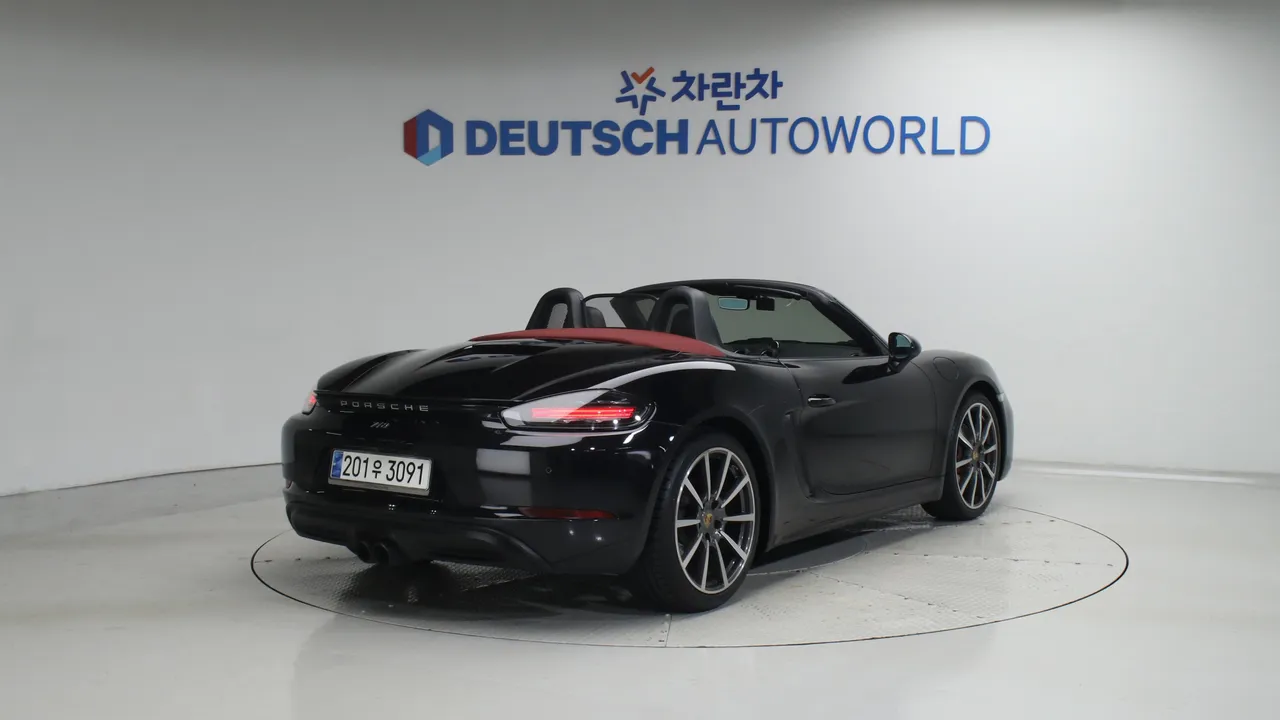 Porsche 718 — miniaturë 2