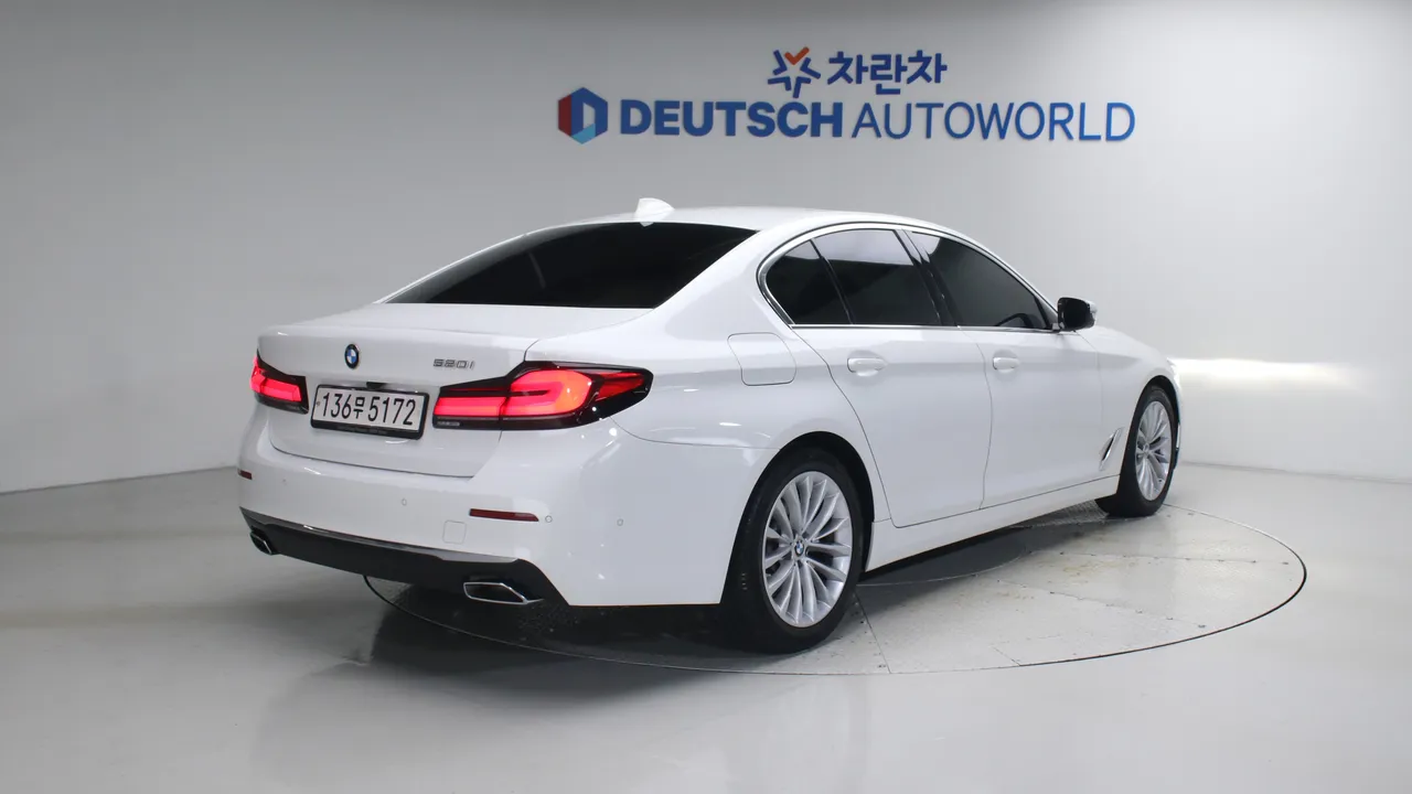 BMW 5er — miniaturë 2
