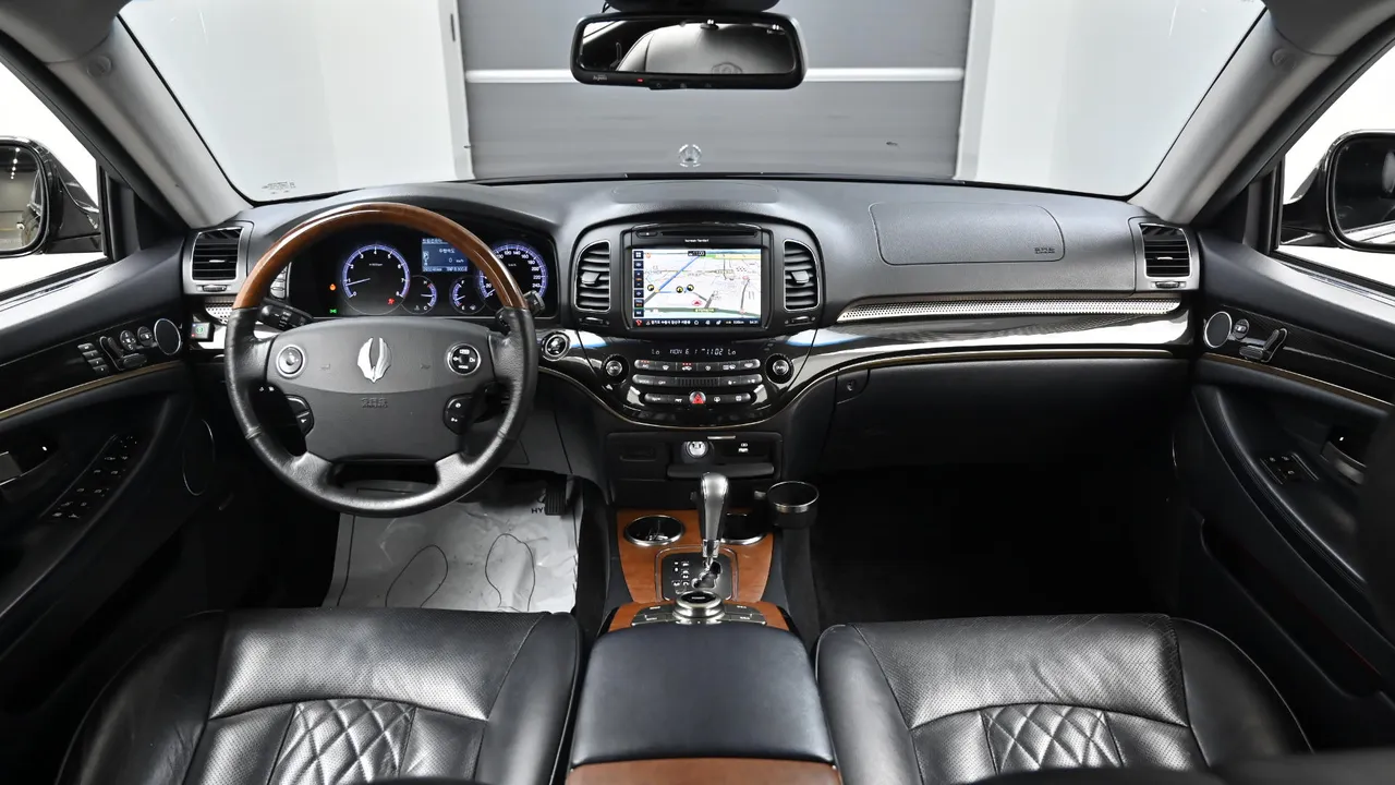 KGM (Ssangyong) Chairman W CW700 4TRONIC No Detailed Rating