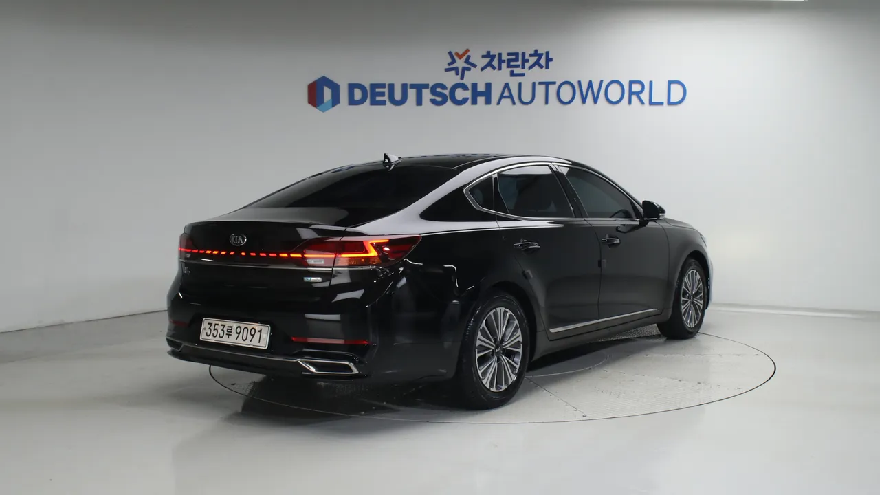 Kia K7 — miniaturë 2