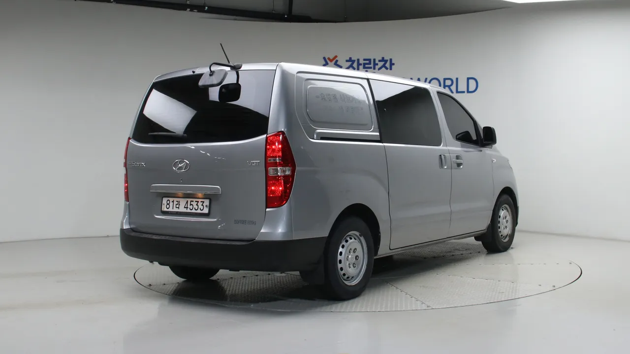Hyundai Starex — miniaturë 2
