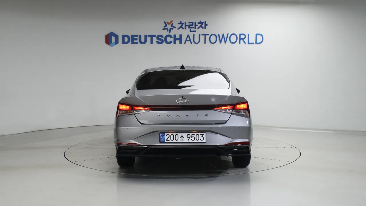 Hyundai Avante — miniaturë 4