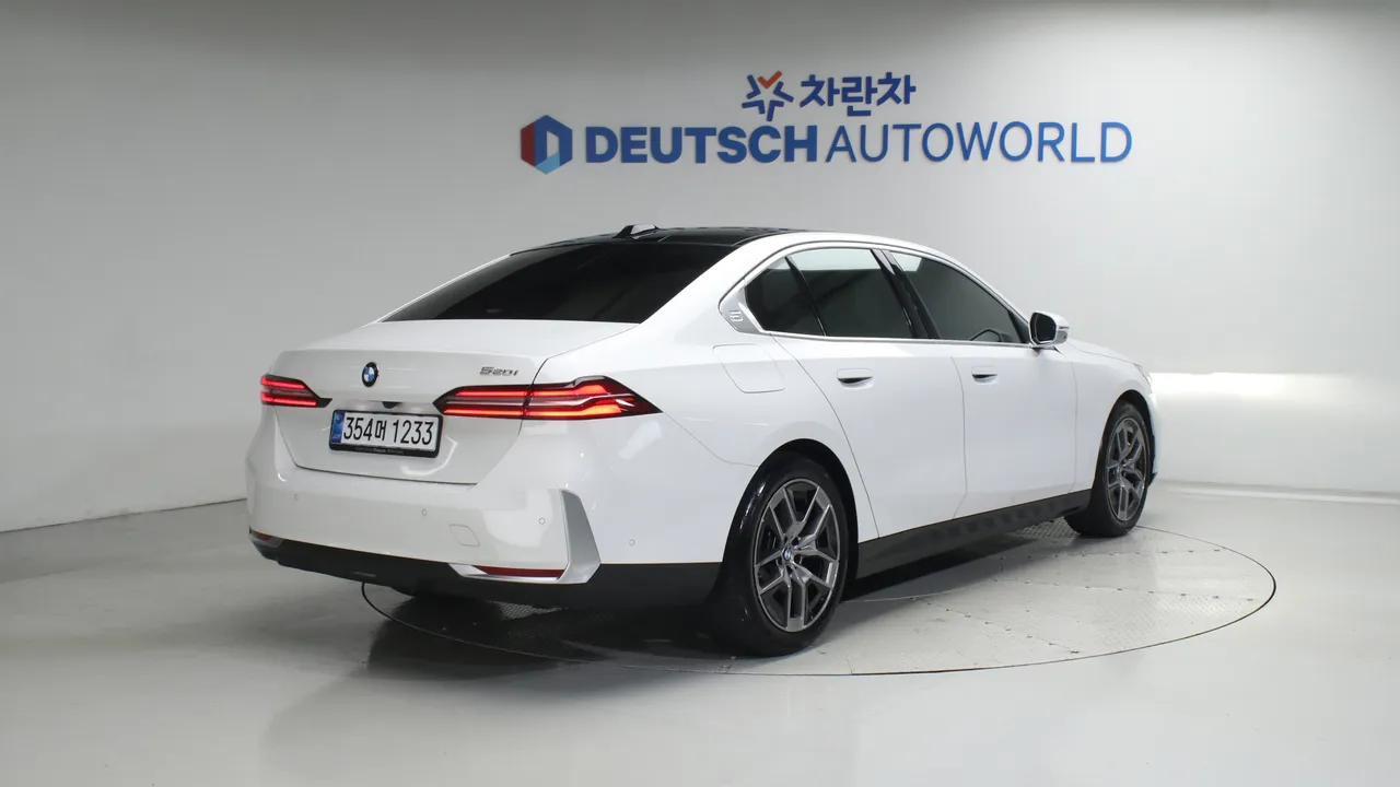 BMW 5er — miniaturë 2