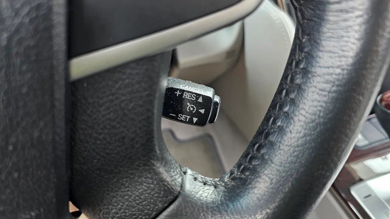 Toyota Camry — miniaturë 17