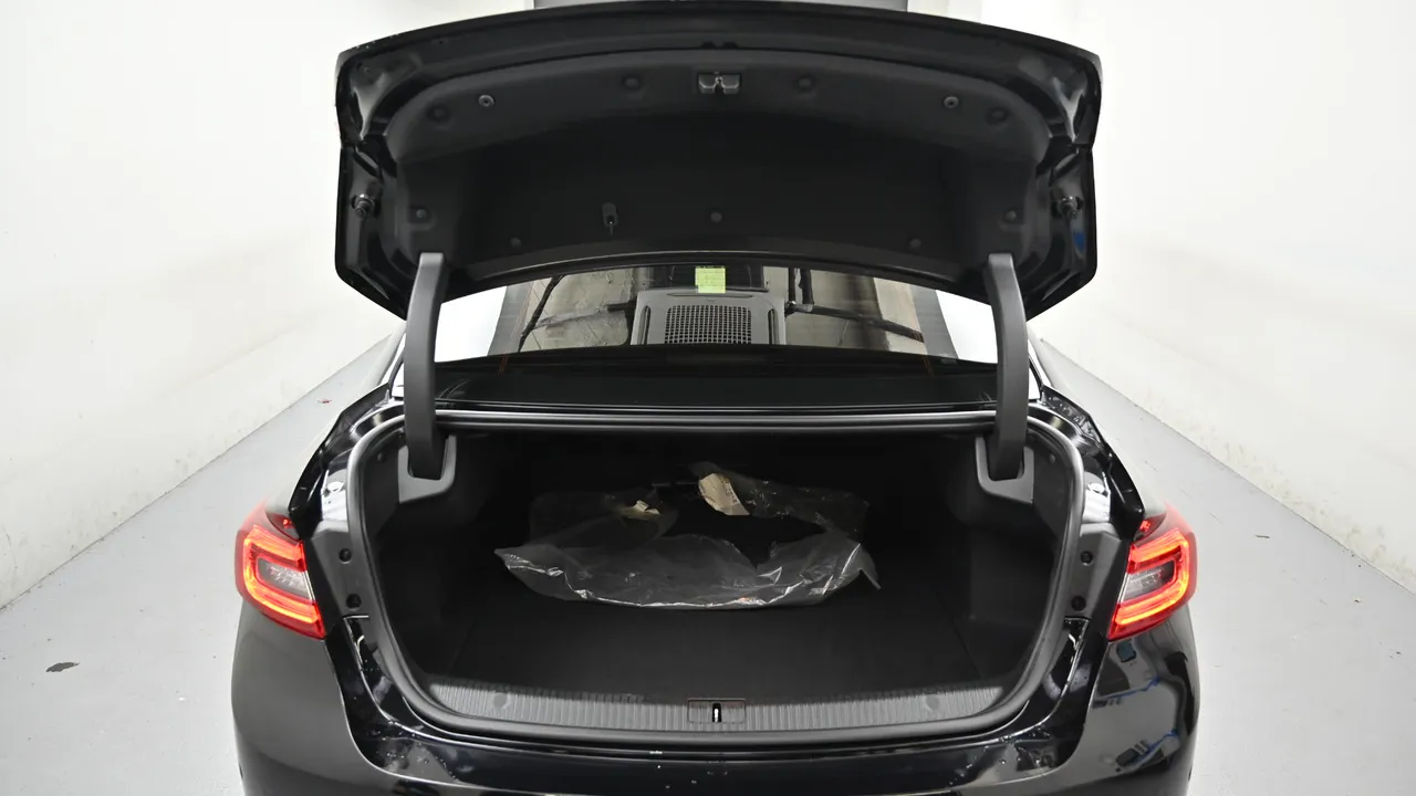 Renault Samsung SM6 — miniaturë 19