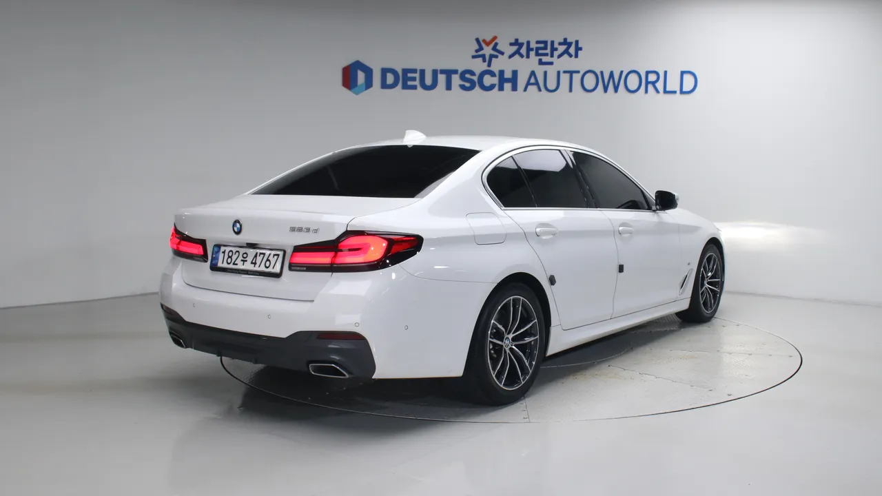 BMW 5er — miniaturë 2