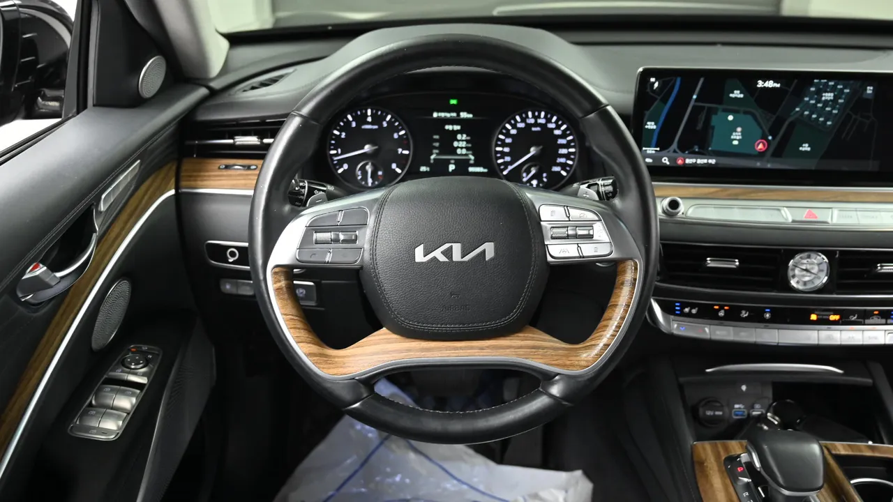 Kia K9 — miniaturë 13