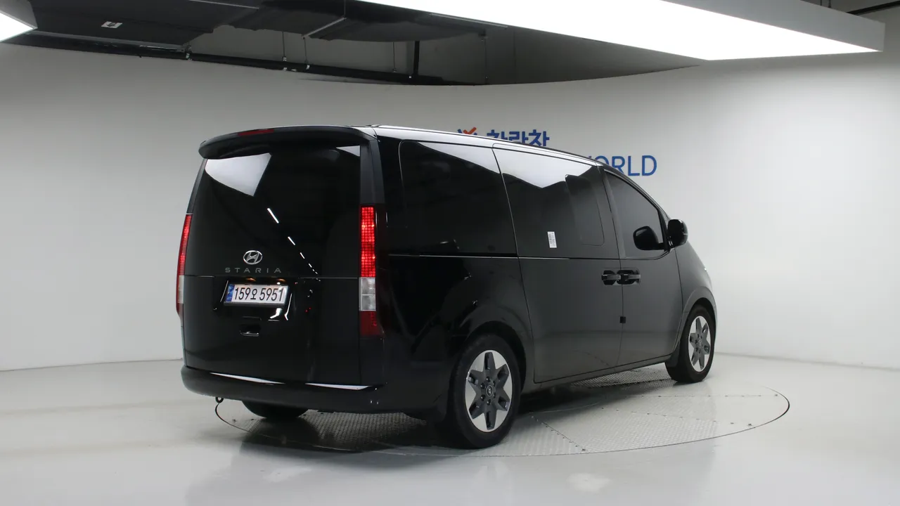 Hyundai Staria — miniaturë 2