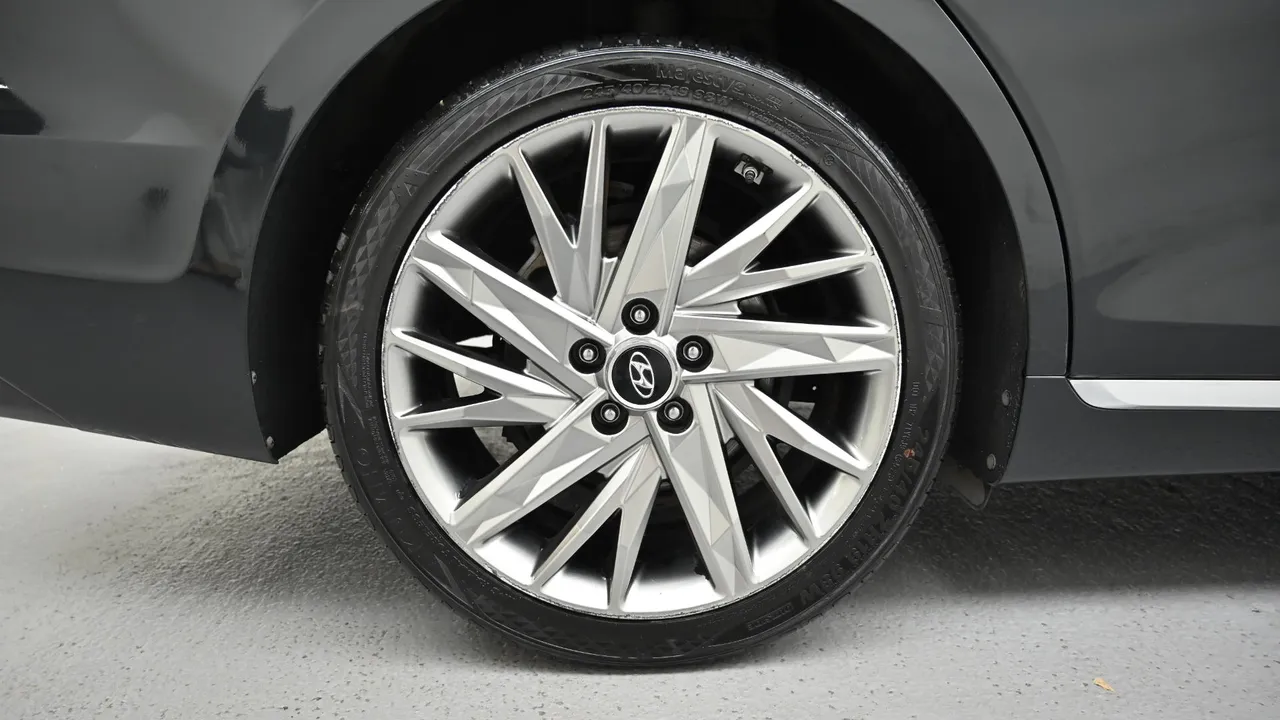 Hyundai Grandeur — miniaturë 5