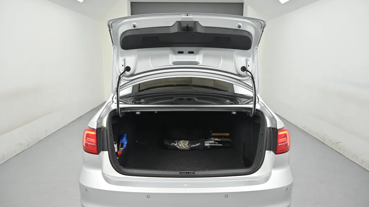 Volkswagen Jetta — miniaturë 19