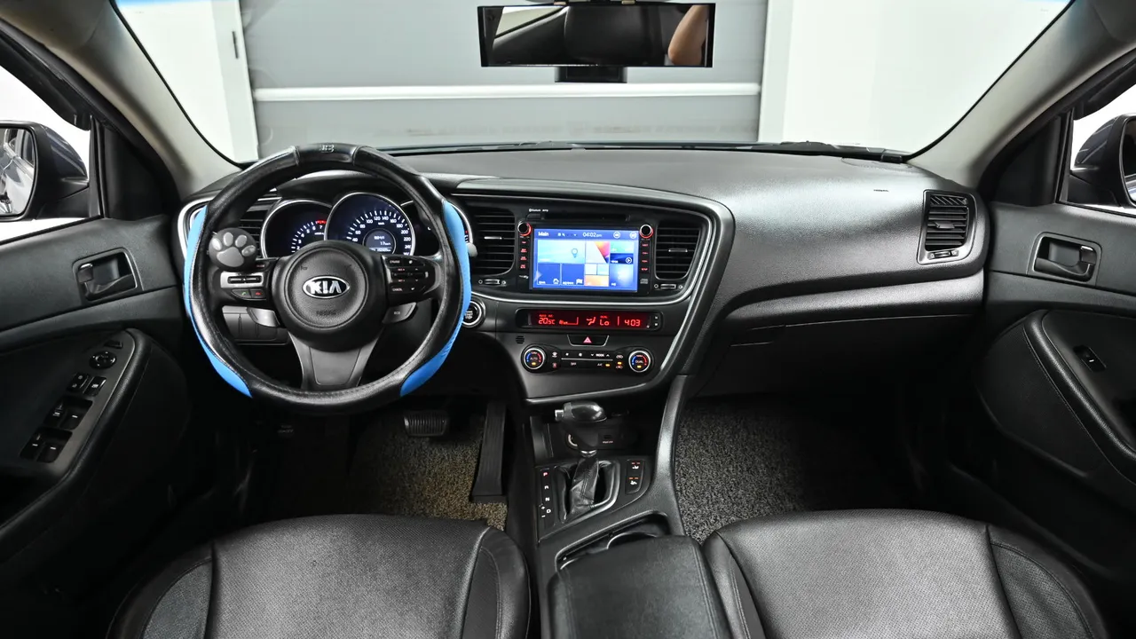 Kia K5 — miniaturë 7