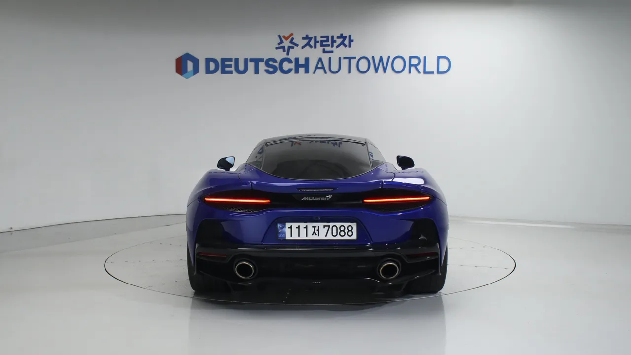 McLaren GT 4.0