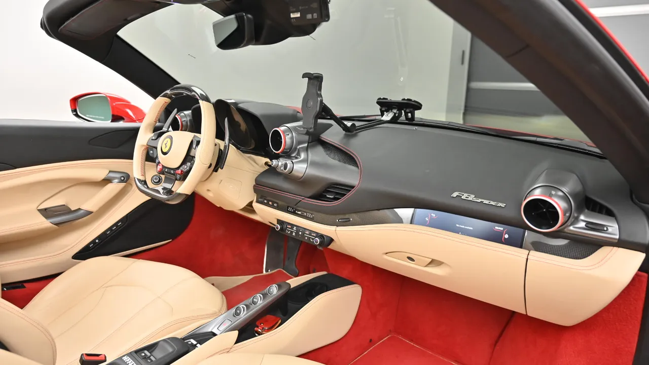 Ferrari F8 Spider 3.9 V8