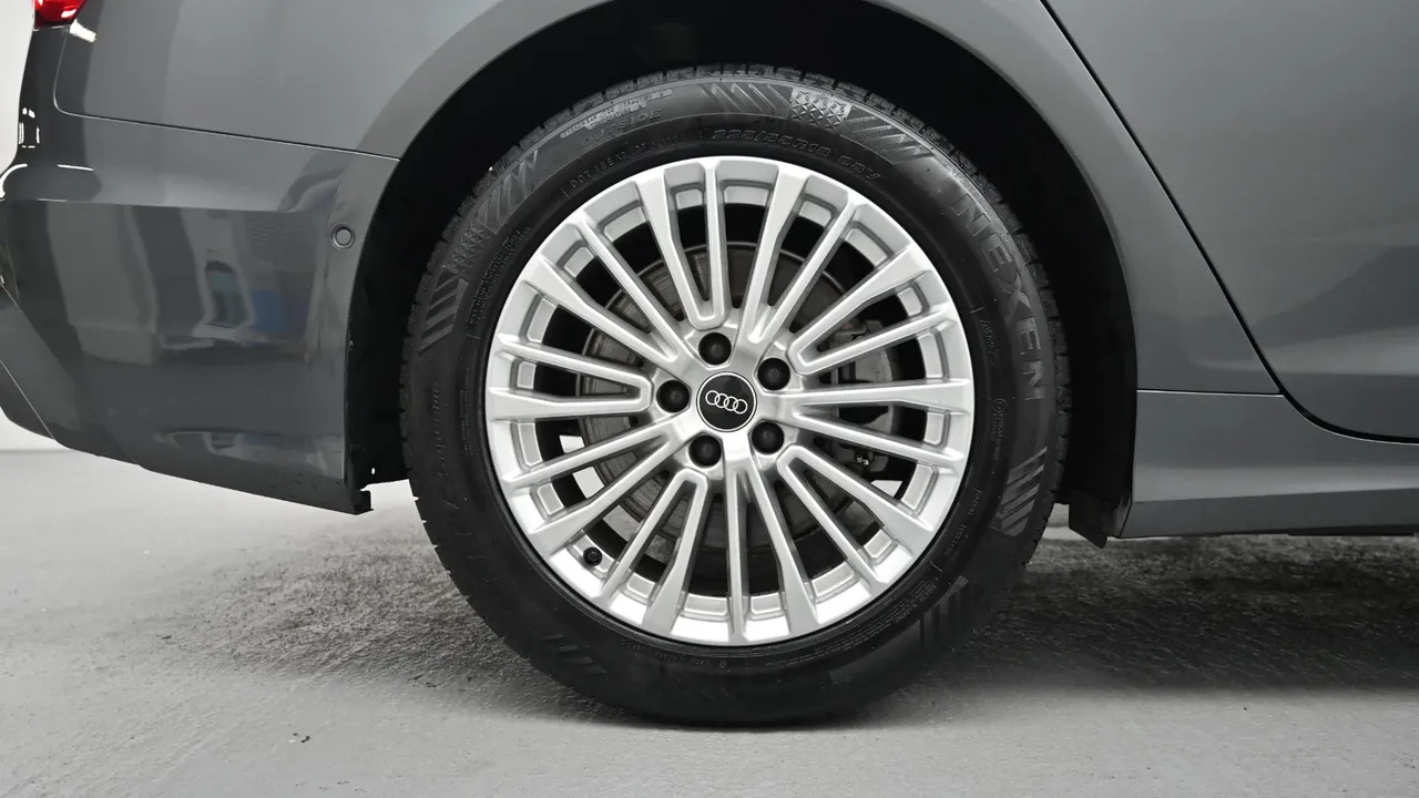 Audi A6 — miniaturë 5