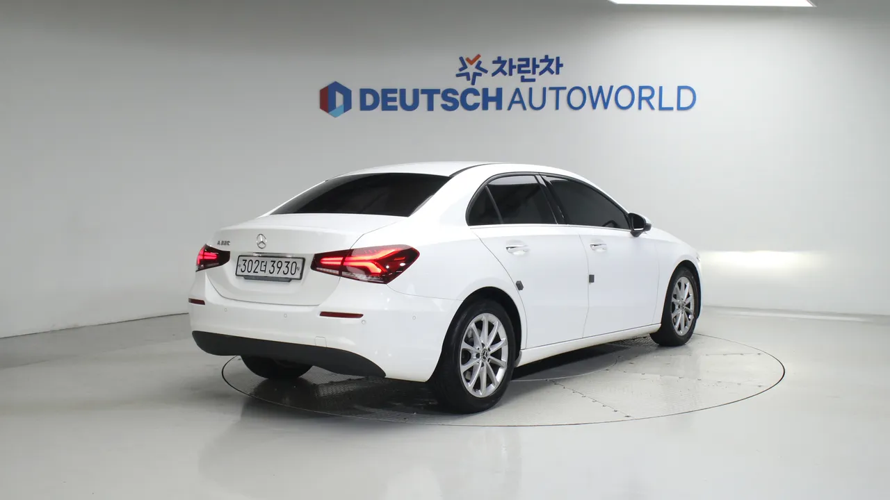Mercedes-Benz CLA-klasse — miniaturë 2