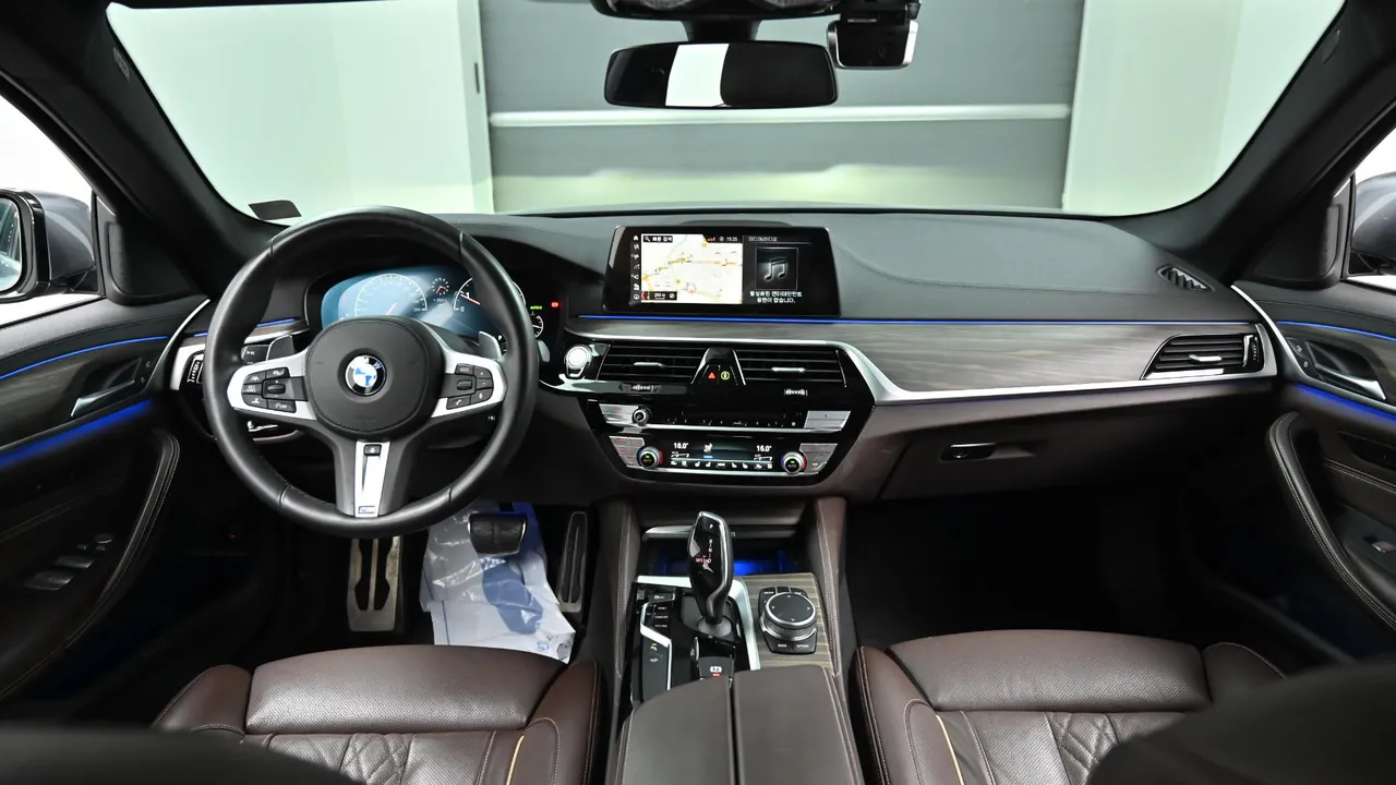 BMW 5er — miniaturë 7