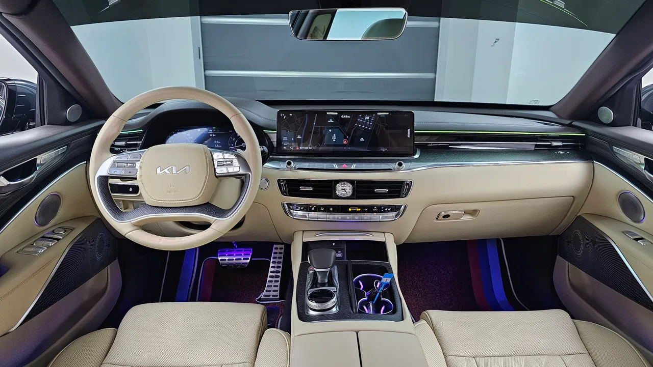 Kia K9 — miniaturë 7