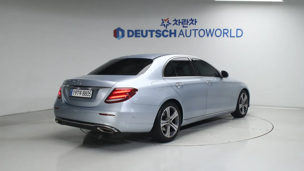 Мерседес Е-Класс W213 E200 Авангард