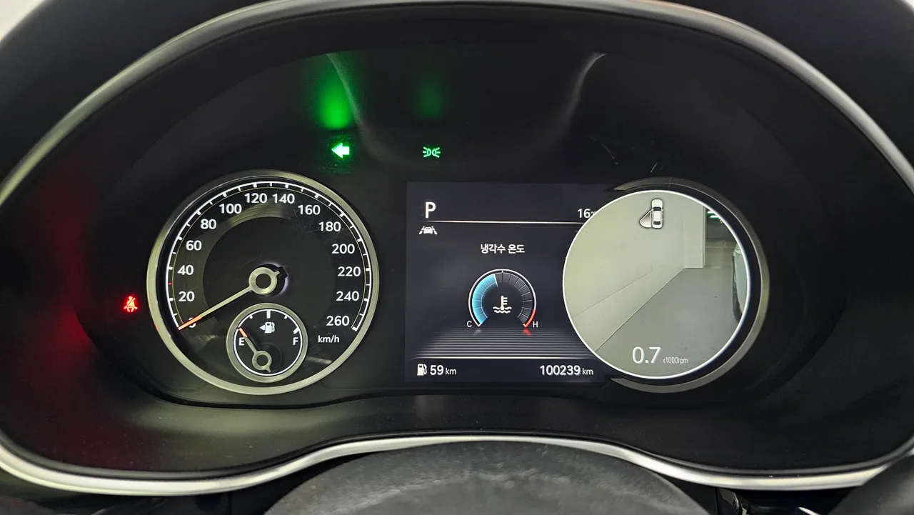 Genesis G80 — miniaturë 8