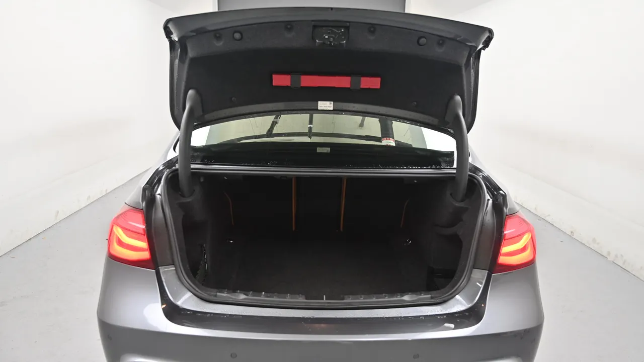 BMW 3er — miniaturë 19