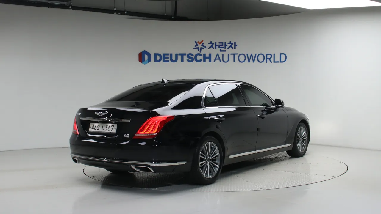 Genesis G90 — miniaturë 2