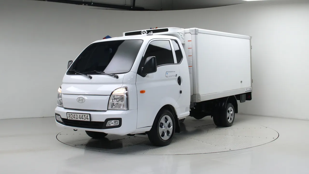 Hyundai 냉동/냉장 내장탑 슈퍼캡 초장축 LPG — foto 1
