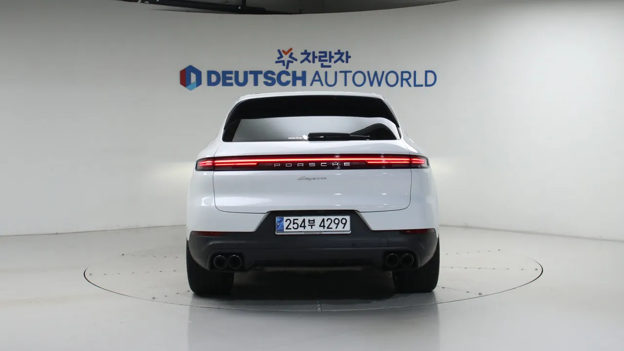 Porsche Cayenne — miniaturë 4