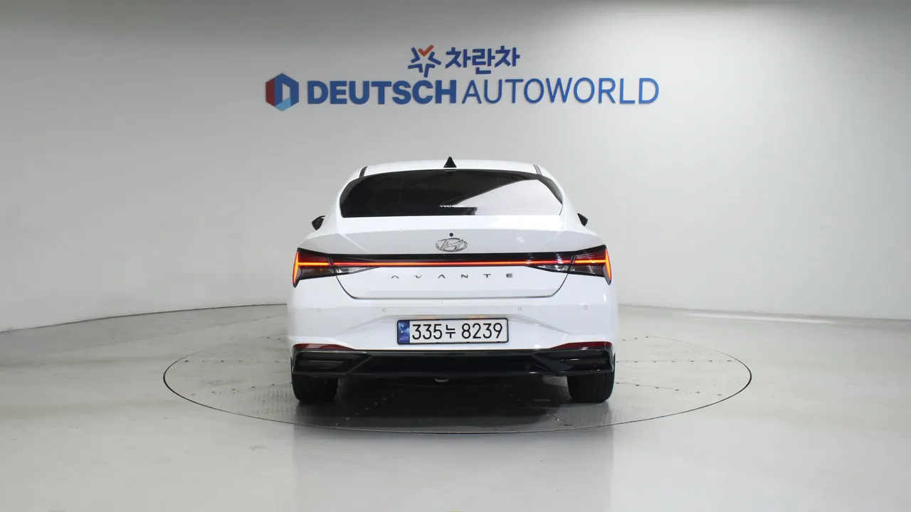 Hyundai Avante — miniaturë 4